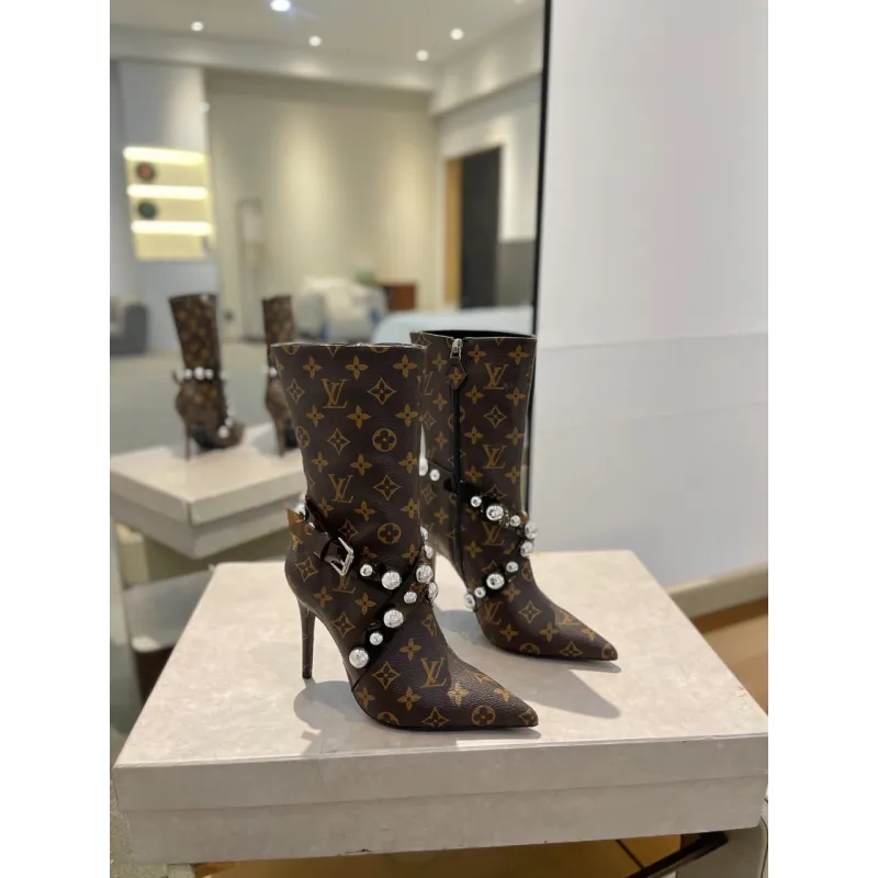 Louis Vuitton Shoes for Womens Louis Vuitton boots heel height:10cm #A58315