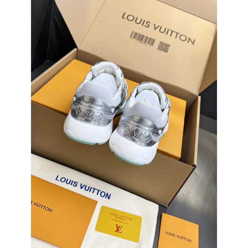 Louis Vuitton Shoes for Womens Louis Vuitton Sneakers #A49594