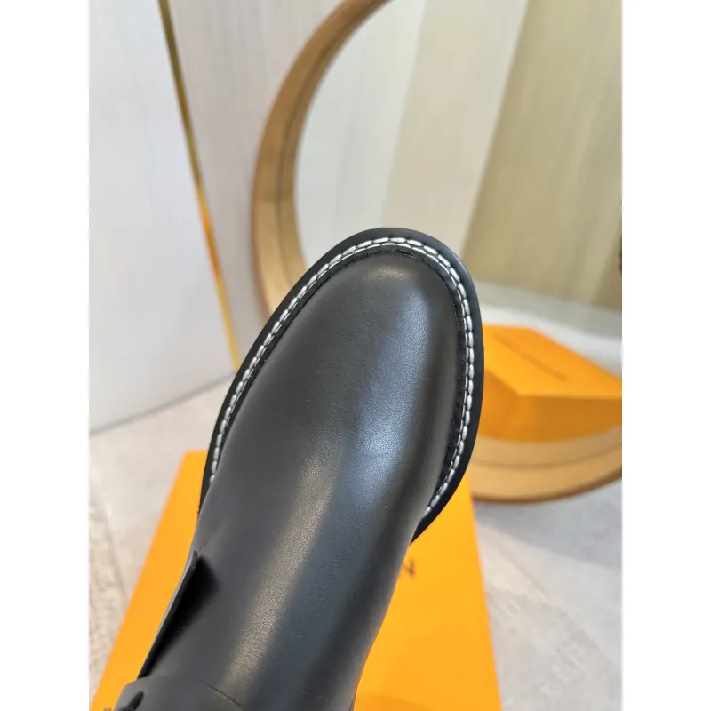 Louis Vuitton Beaubourg Boots for Womens Louis Vuitton boots #A54820 Louis Vuitton Beaubourg Boots for Womens Louis Vuitton boots #A54820