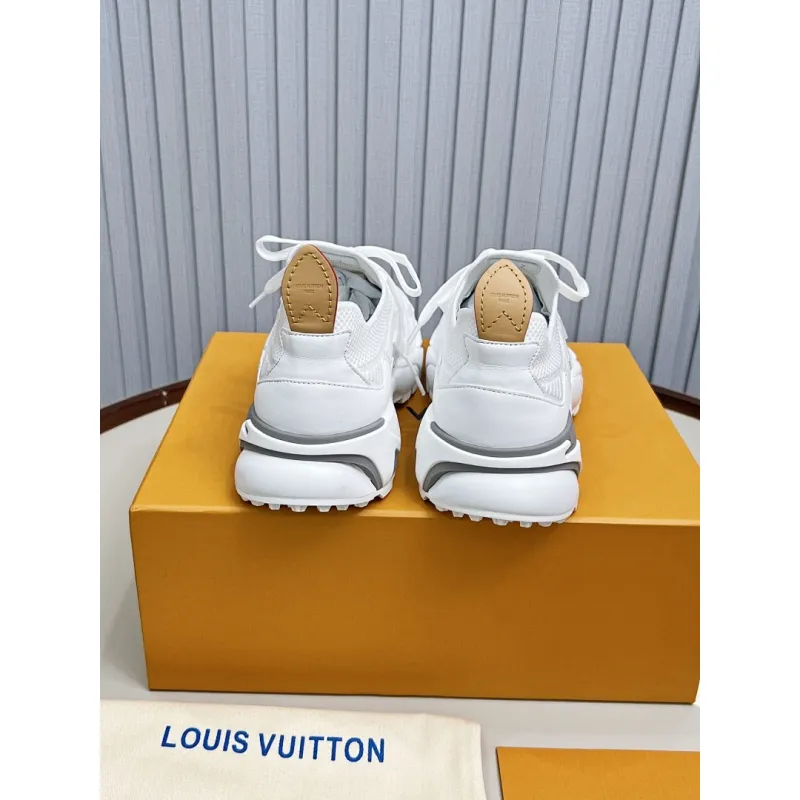 Louis Vuitton Runner Tatic White sneakers #A62977