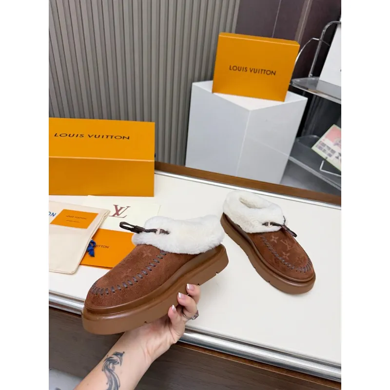 Louis Vuitton Shoes for Womens Louis Vuitton Sneakers #A59116