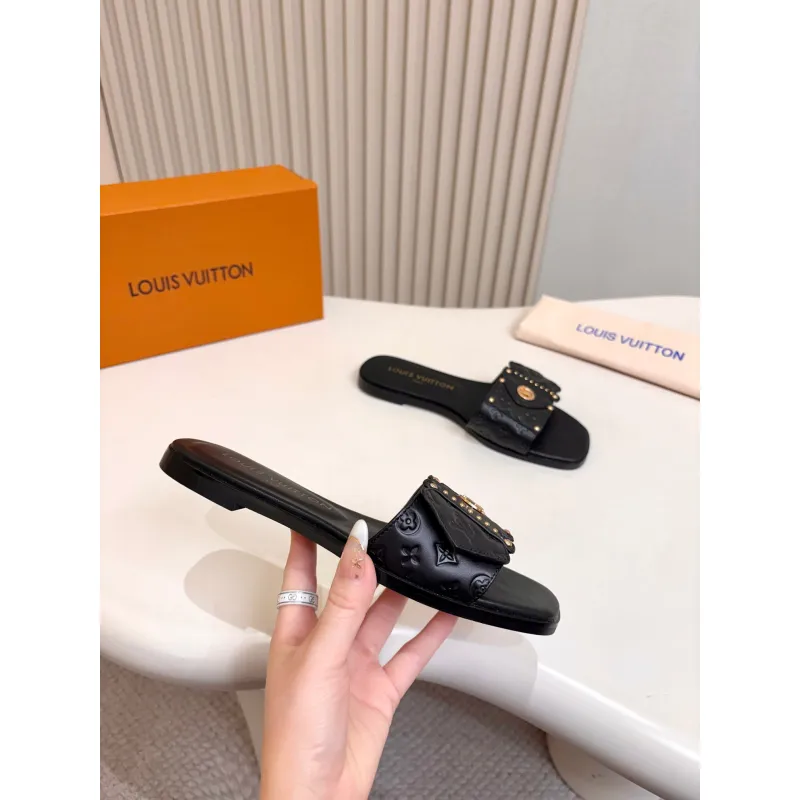 Louis Vuitton Shoes for Womens Louis Vuitton Slippers #A61914