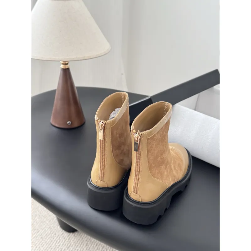 Chanel shoes for Women Chanel Boots #A55830