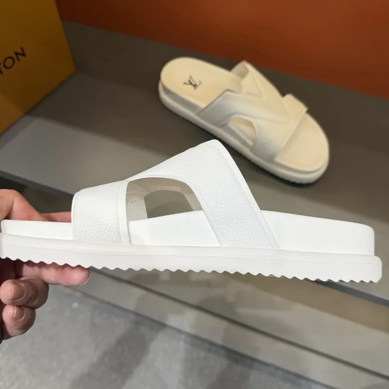 Louis Vuitton Shoes for Mens Louis Vuitton Slippers #A62477