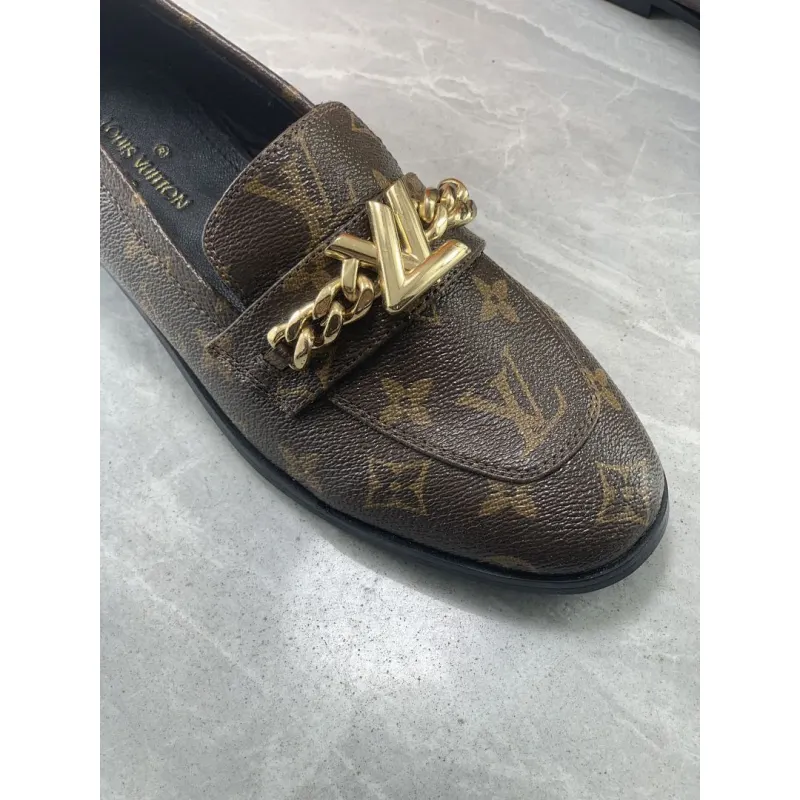 Louis Vuitton Shoes for Womens Louis Vuitton Flats #A58677