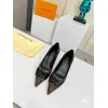 Louis Vuitton Shoes for Womens Louis Vuitton Pumps #A26869
