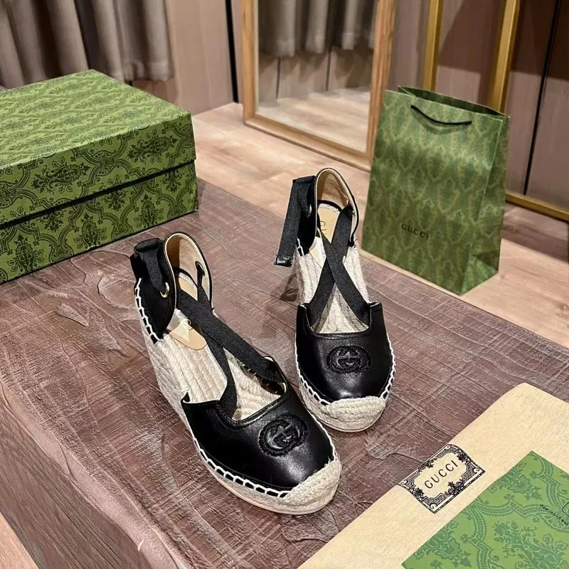 Gucci Shoes for Womens Gucci Sandals #A25109