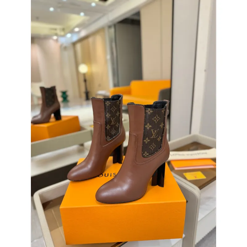 Louis Vuitton Shoes for Womens Louis Vuitton boots heel height:9cm #A58303