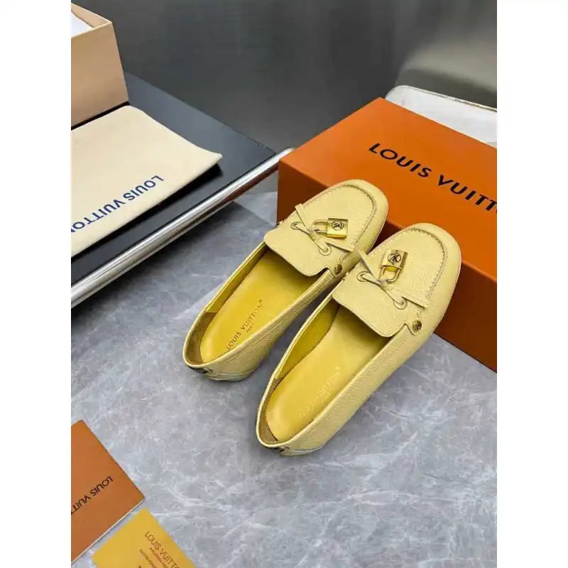 Louis Vuitton Shoes for Womens Louis Vuitton Sandals #A62074