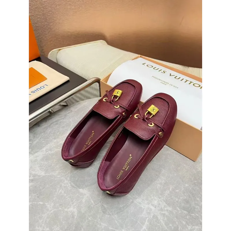 Louis Vuitton Shoes for Womens Louis Vuitton Sandals #A62068