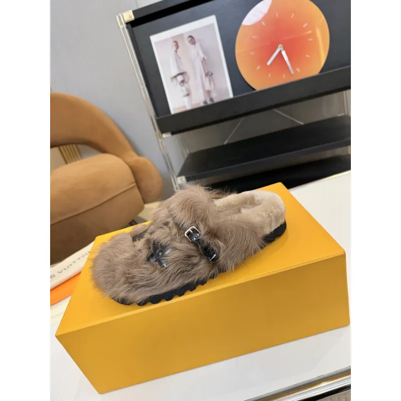 Louis Vuitton Cozy Fluffy Slippers with Leather Straps and Brand Embellishments #A54594