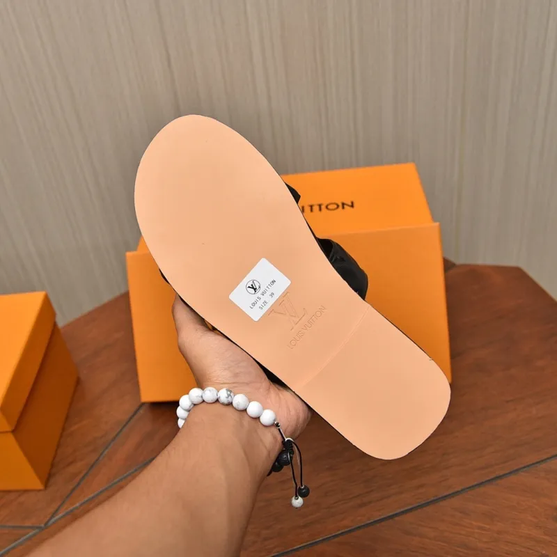 Louis Vuitton Shoes for Mens Louis Vuitton Slippers #A63108