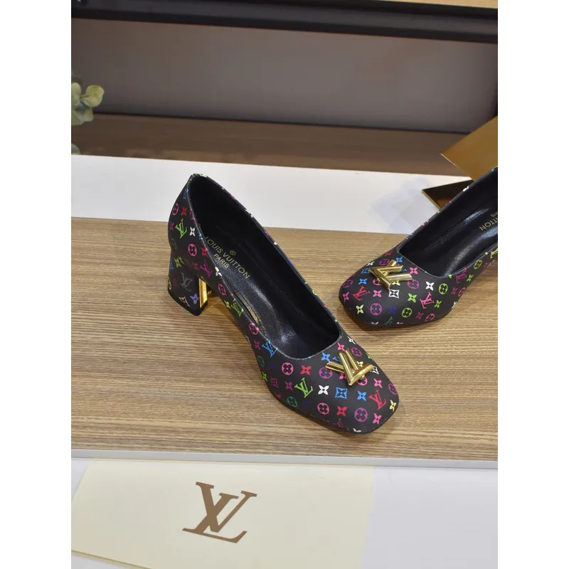 Louis Vuitton Shoes for Womens Louis Vuitton Pumps #A49748