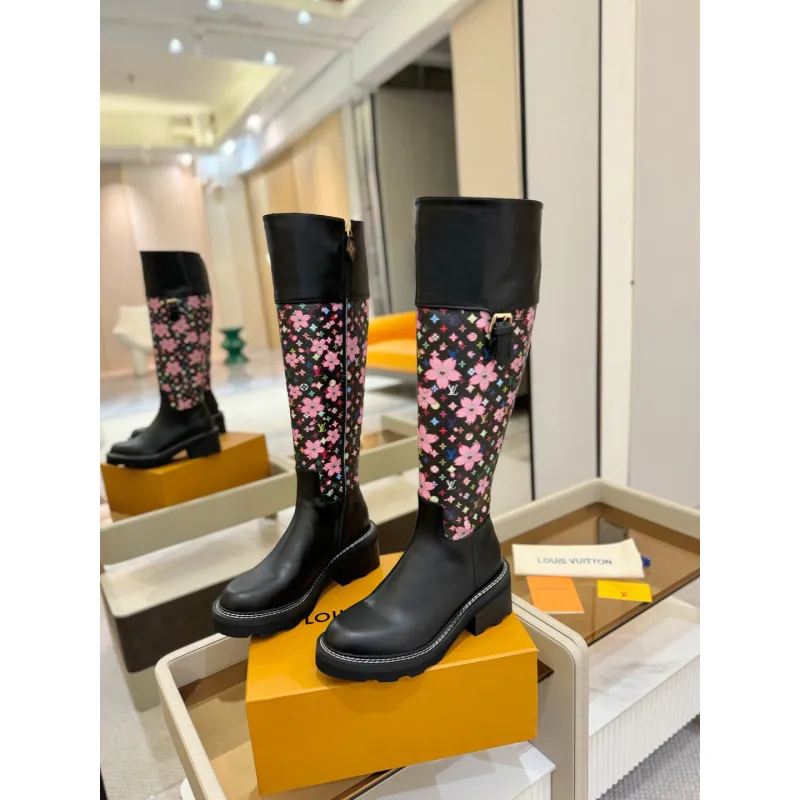 Louis Vuitton Shoes for Womens Louis Vuitton boots heel height:3.5cm #A58329