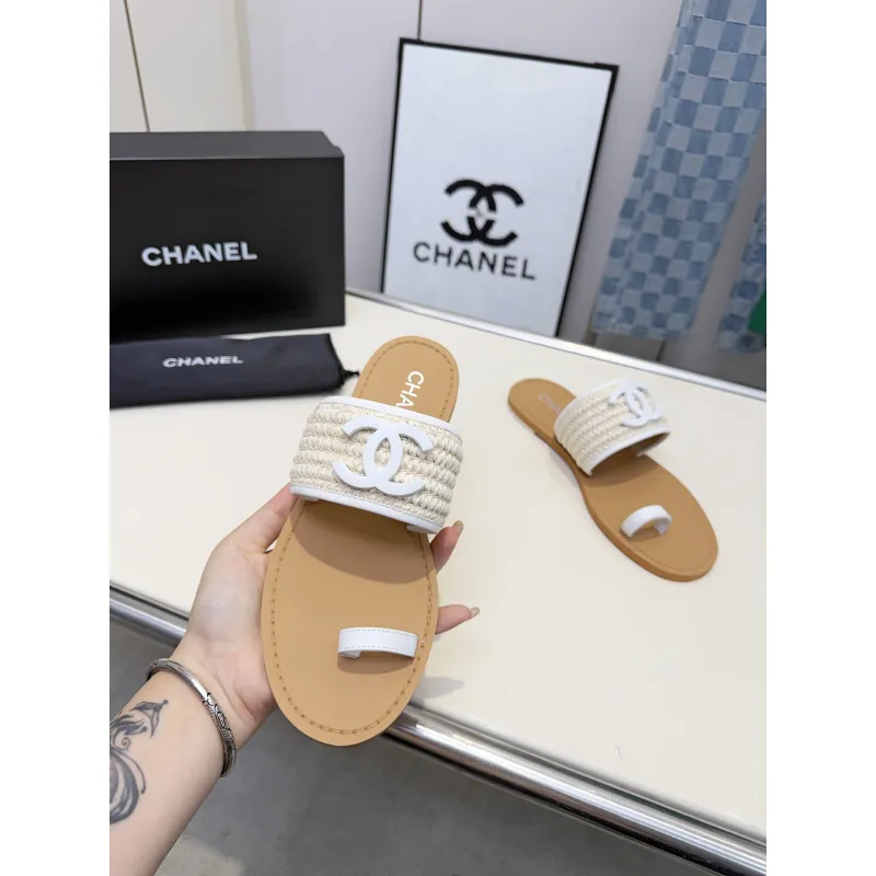 Chanel shoes for Womens Chanel slippers #A65139