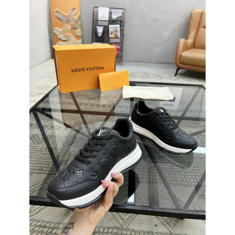 Louis Vuitton Shoes for Mens Louis Vuitton Sneakers #A63752