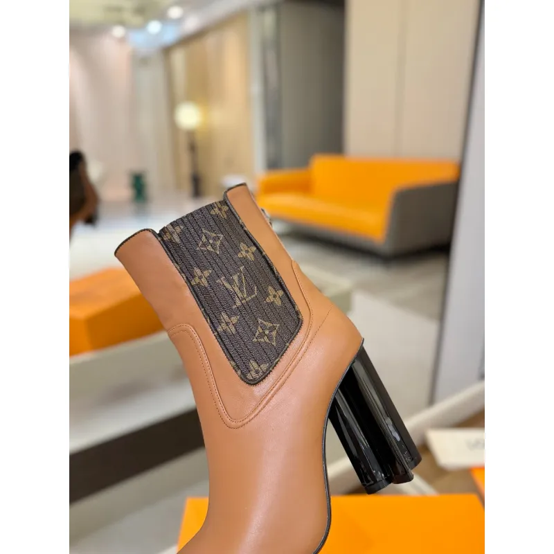 Louis Vuitton Shoes for Womens Louis Vuitton boots heel height:9cm #A58304