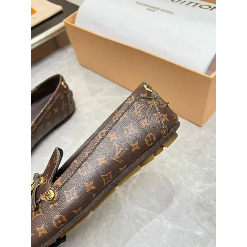 Louis Vuitton Shoes for Womens Louis Vuitton Sandals #A62070