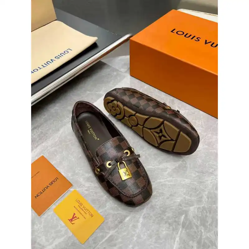 Louis Vuitton Shoes for Womens Louis Vuitton Sandals #A62072