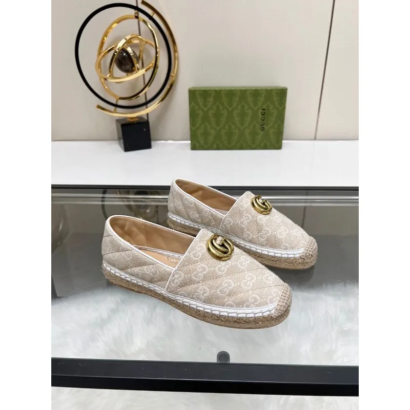 Gucci Shoes for Women Gucci Sneakers #A38152