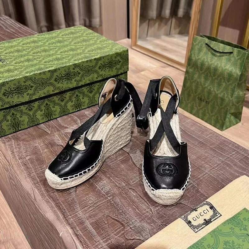 Gucci Shoes for Womens Gucci Sandals #A25109
