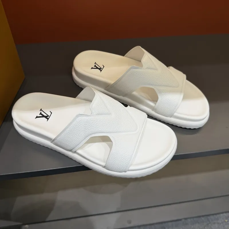 Louis Vuitton Shoes for Mens Louis Vuitton Slippers #A62477