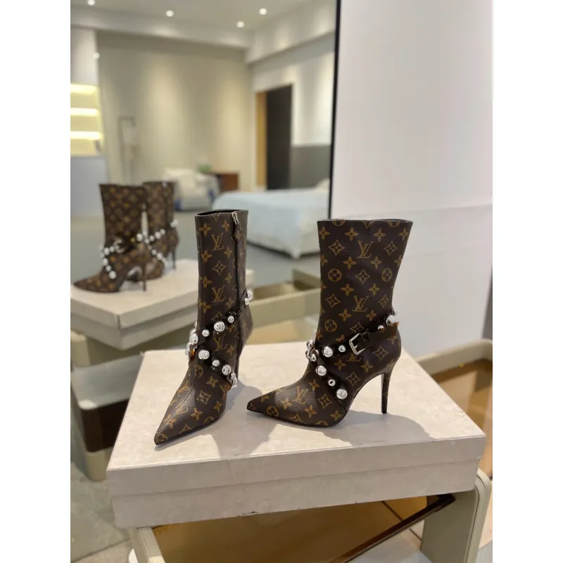 Louis Vuitton Shoes for Womens Louis Vuitton boots heel height:10cm #A58315