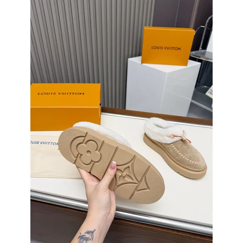 Louis Vuitton Shoes for Womens Louis Vuitton Sneakers #A59115