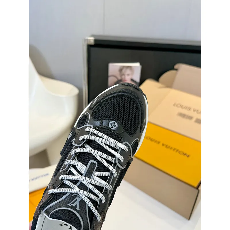 Louis Vuitton Shoes for Womens Louis Vuitton Sneakers #A49594