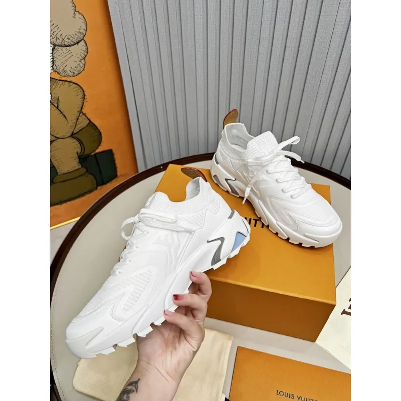 Louis Vuitton Runner Tatic White sneakers #A62977