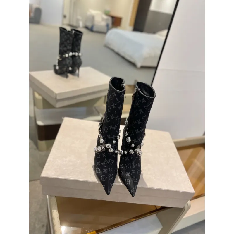 Louis Vuitton Shoes for Womens Louis Vuitton boots heel height:10cm #A58314