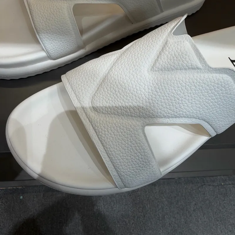 Louis Vuitton Shoes for Mens Louis Vuitton Slippers #A62477
