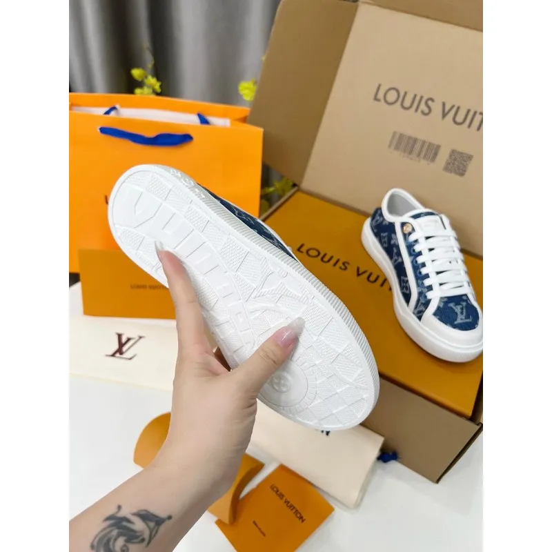 Louis Vuitton Shoes for Womens Louis Vuitton Sneakers #A49422