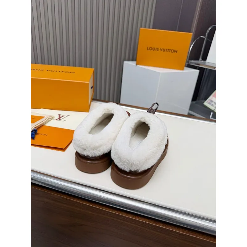 Louis Vuitton Shoes for Womens Louis Vuitton Sneakers #A59116