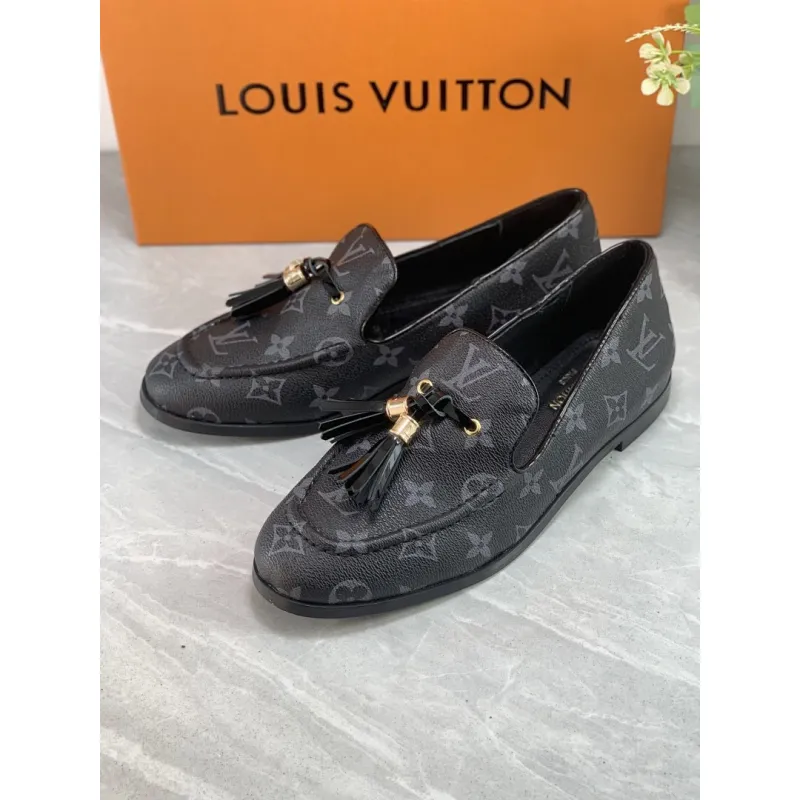 Louis Vuitton Shoes for Womens Louis Vuitton Flats #A58665