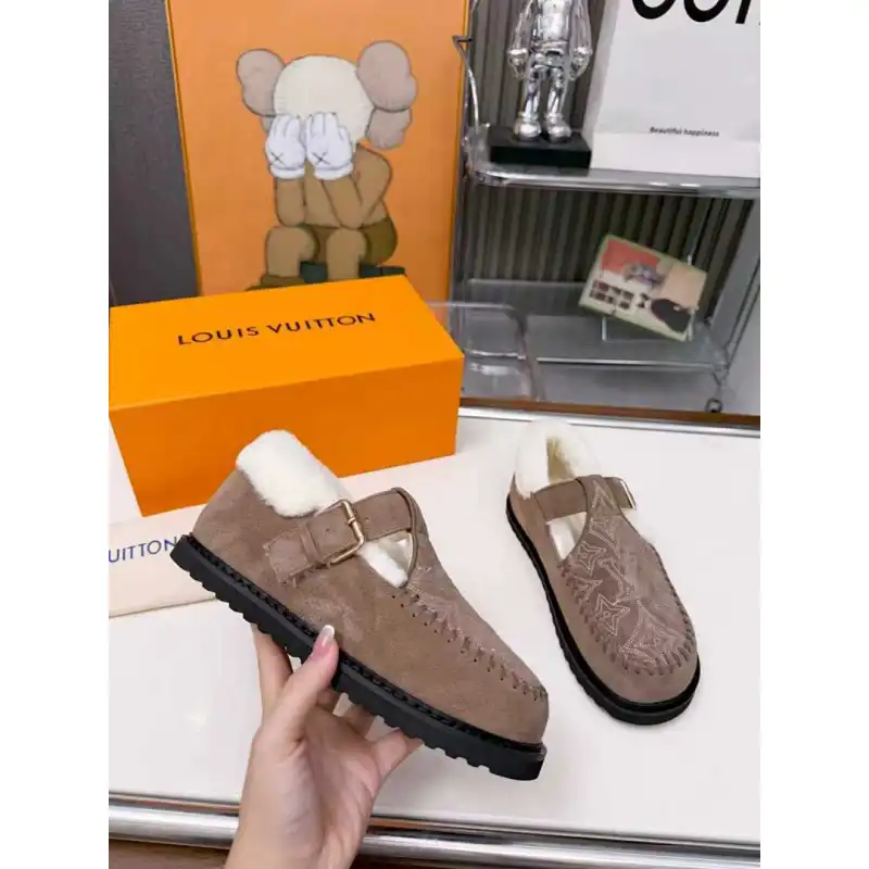 Louis Vuitton Shoes for Womens Louis Vuitton Slippers #A58619 Louis Vuitton Shoes for Womens Louis Vuitton Slippers #A58619