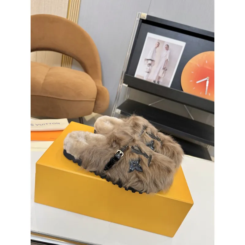 Louis Vuitton Cozy Fluffy Slippers with Leather Straps and Brand Embellishments #A54594
