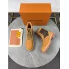 Louis Vuitton Shoes for Louis Vuitton Unisex Shoes #A57902