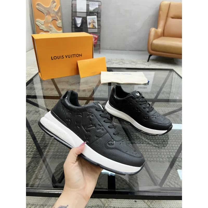 Louis Vuitton Shoes for Mens Louis Vuitton Sneakers #A63752
