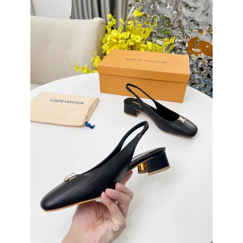 Louis Vuitton Shoes for Womens Louis Vuitton Pumps #A49580 Louis Vuitton Shoes for Womens Louis Vuitton Pumps #A49580