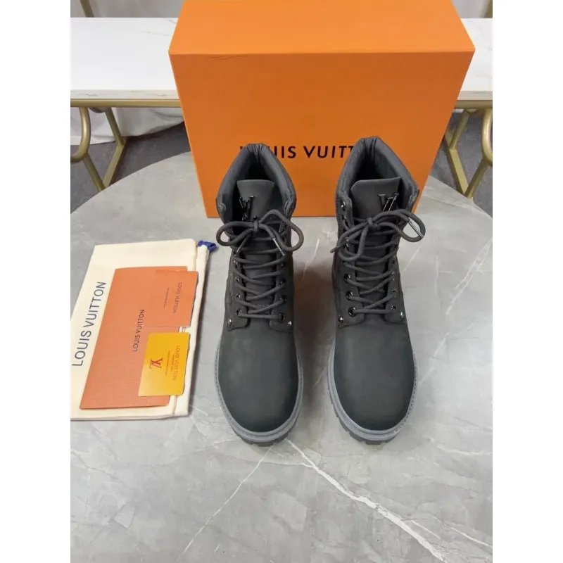 Louis Vuitton Shoes for Louis Vuitton Unisex Shoes #A57905