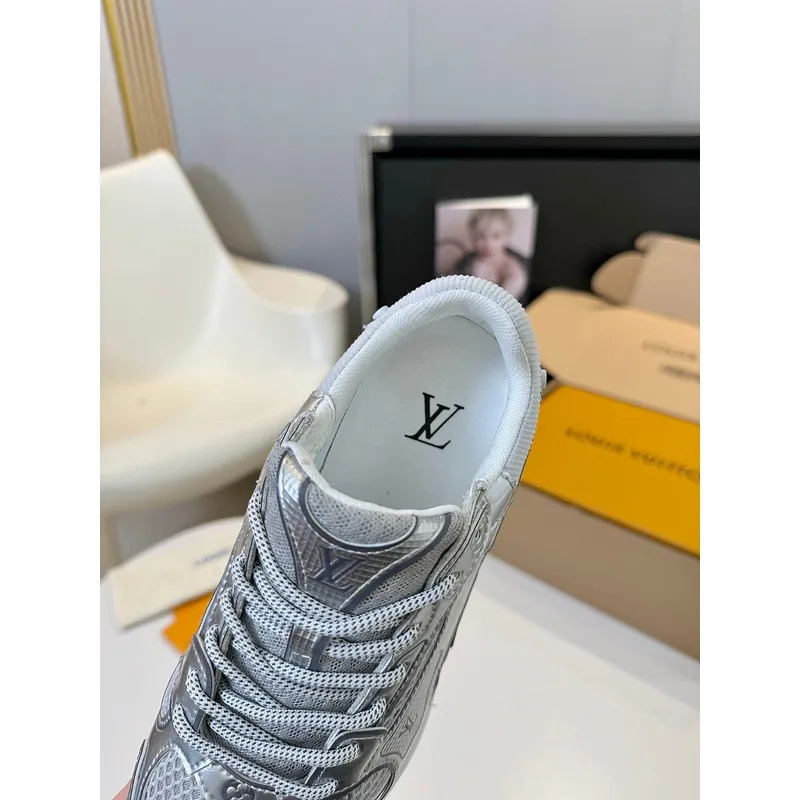 Louis Vuitton Shoes for Womens Louis Vuitton Sneakers #A49594