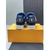 Louis Vuitton Shoes for Louis Vuitton Unisex Shoes #A62090