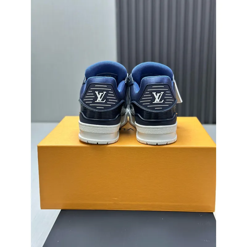 Louis Vuitton Shoes for Louis Vuitton Unisex Shoes #A62090