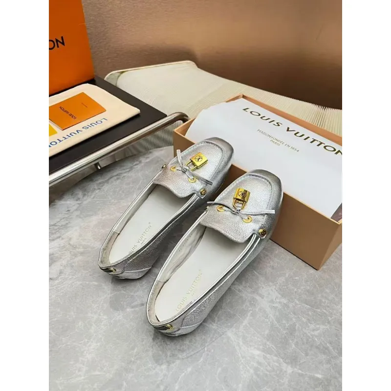 Louis Vuitton Shoes for Womens Louis Vuitton Sandals #A62071