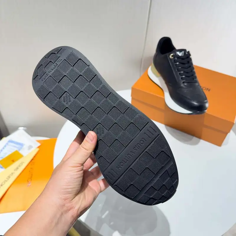 Louis Vuitton Shoes for Mens Louis Vuitton Sneakers #A63708