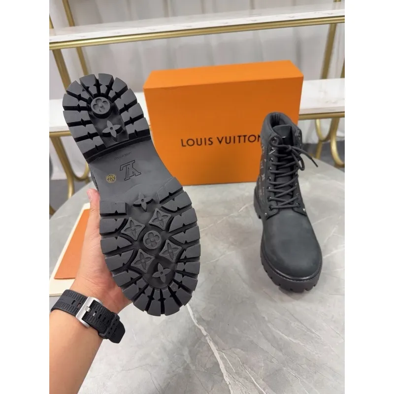 Louis Vuitton Shoes for Louis Vuitton Unisex Shoes #A57903