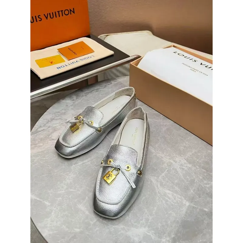 Louis Vuitton Shoes for Womens Louis Vuitton Sandals #A62071