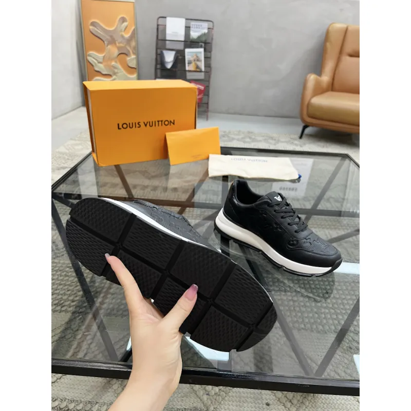 Louis Vuitton Shoes for Mens Louis Vuitton Sneakers #A63752