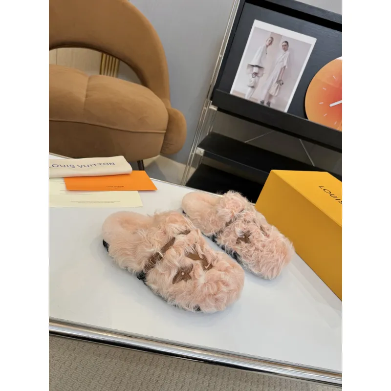 Louis Vuitton Cozy Fluffy Slippers with Leather Straps and Brand Embellishments #A54592